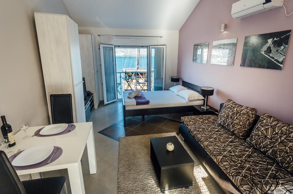 Apartments Monet Tivat Exterior photo
